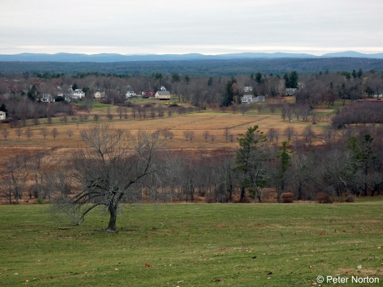 NH Mountains seen from Gibbet Hill